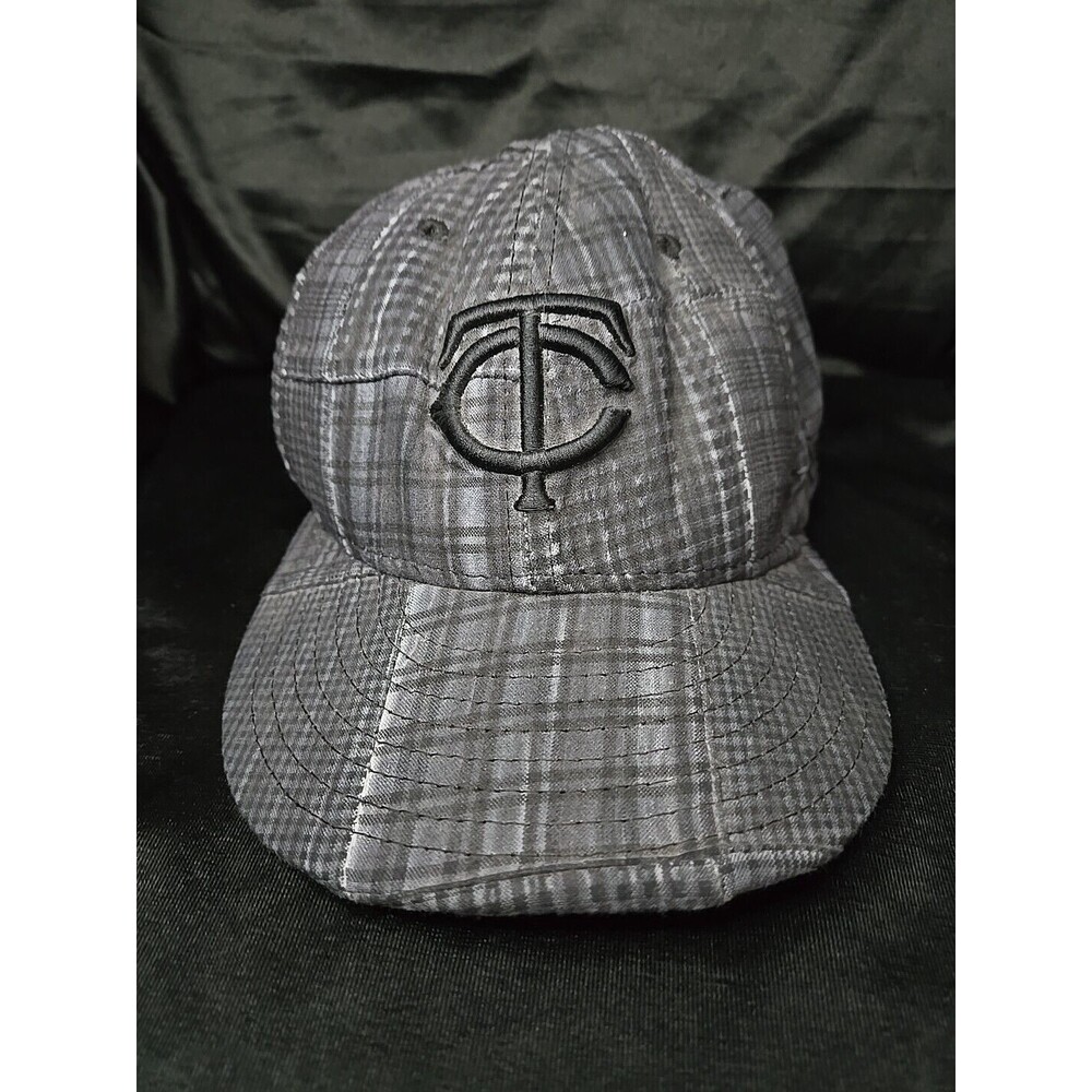 New Era 59fifty Cap Hat 7⅝ MLB Twins Made In USA Black Plaid Genuine Merch
